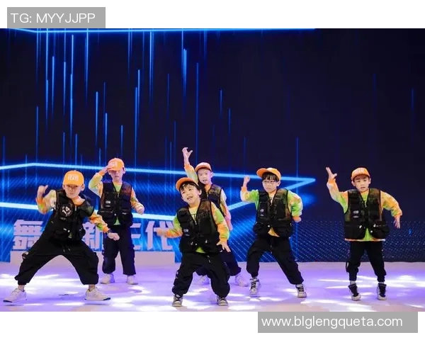 深圳街舞队与广州街舞队赛后复盘团队协作的精彩瞬间与经验分享